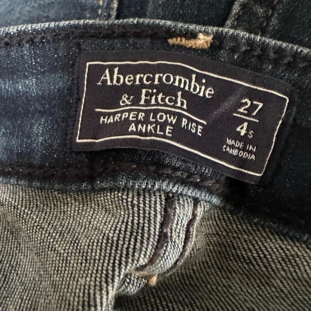 NWT Women Abercrombie &‎ Fitch Harper Ankle Denim Jeans size 4 (27) Short - Picture 6 of 6